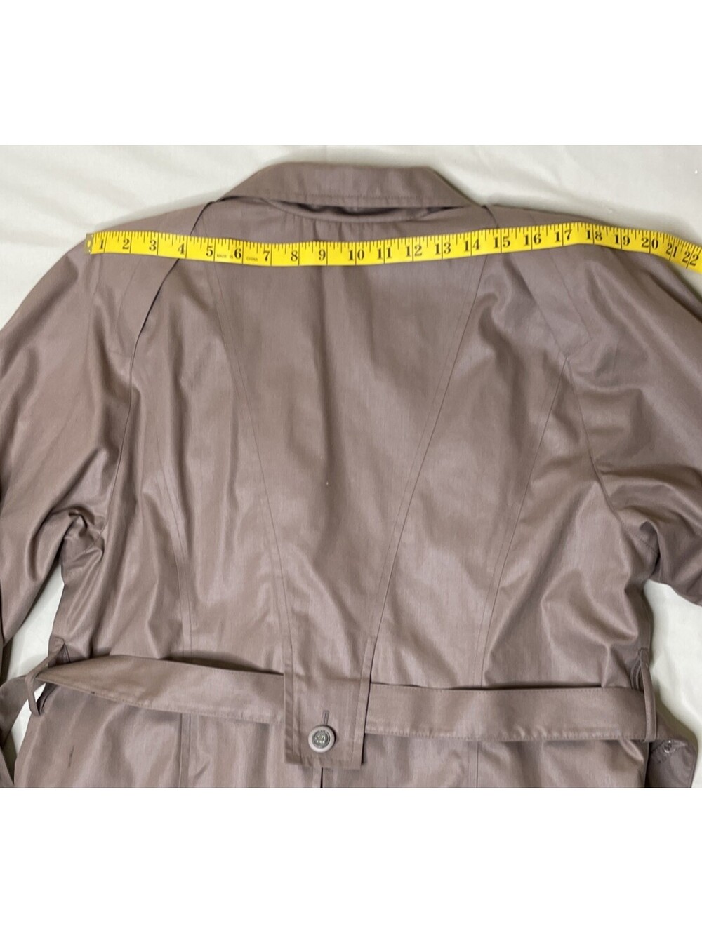 Vintage London Fog Trench Coat USA Made Belted Brown Lined Size 16 R Excellent - Picture 13 of 15
